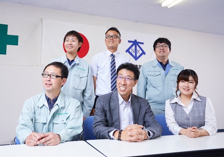 採用情報